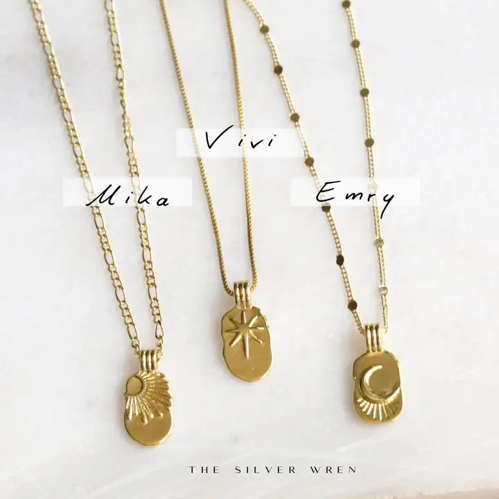 SILVER WREN BEA CELESTIAL PENDANT NECKLACE