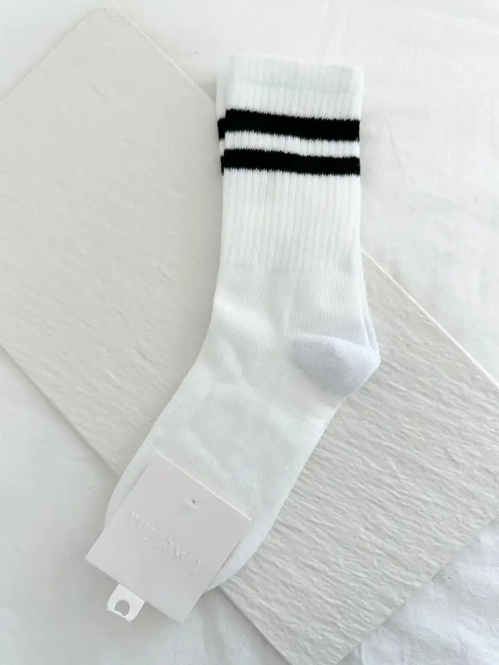 LOVELINA SPORTY CREW SOCKS