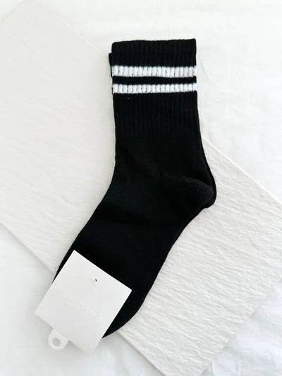 LOVELINA SPORTY CREW SOCKS