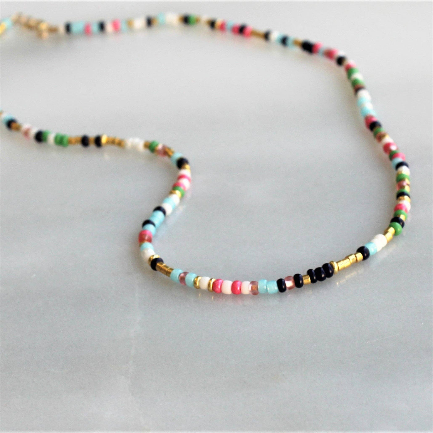 SILVER WREN UNITY BEADED NECKLACE