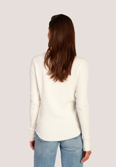 DYLAN BROOKS BUTTON TOP