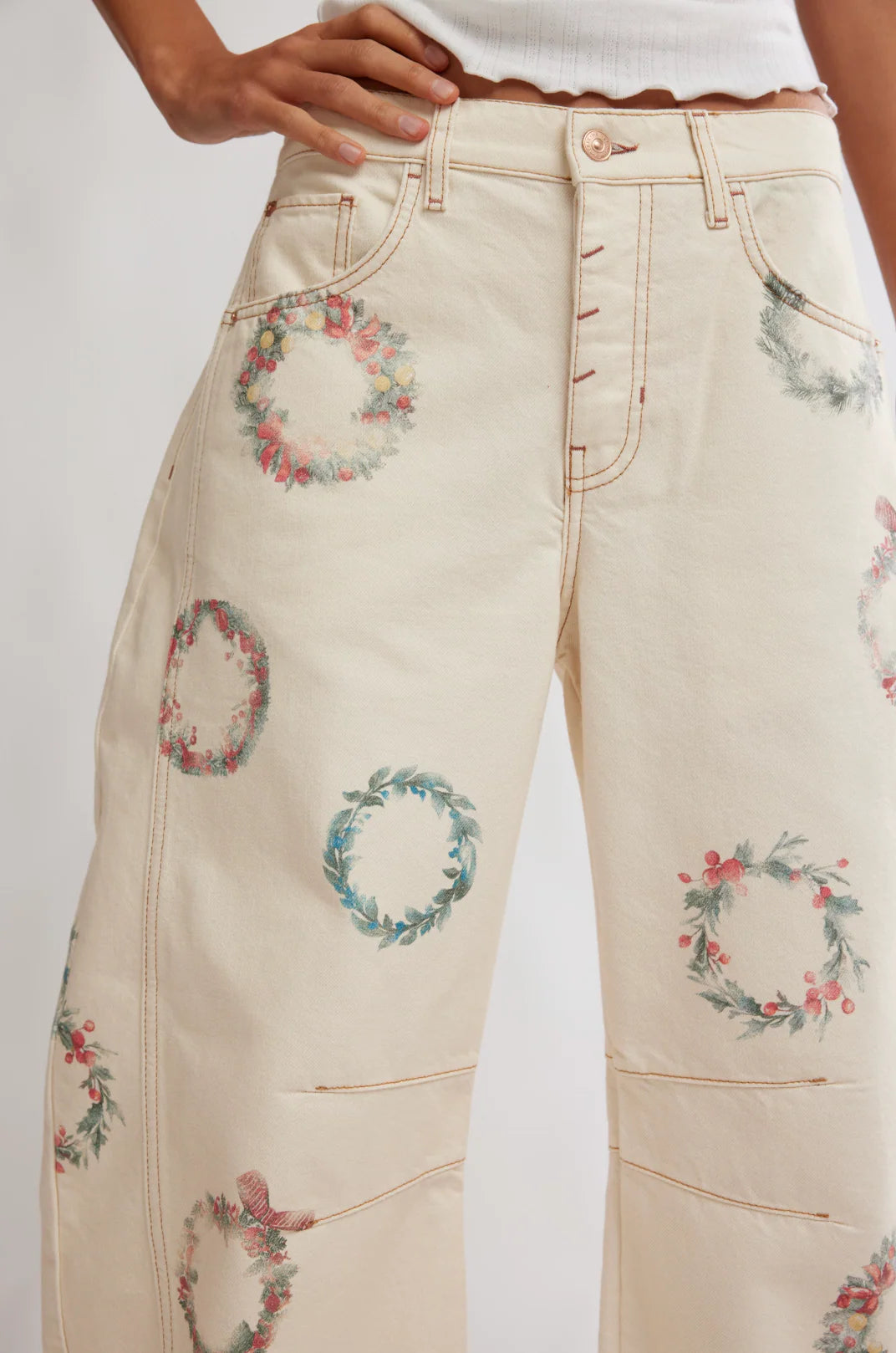 FREE PEOPLE GOOD LUCK PRINTED BARREL JEAN