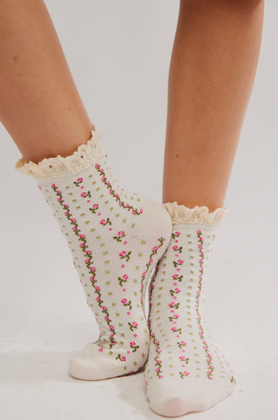 FREE PEOPLE RUFFLE SOCK PACK