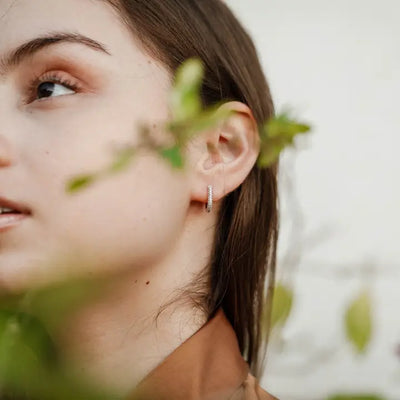 JAXKELLY SILVER PAVE HOOP