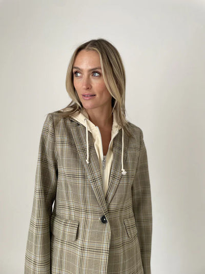 DREW BLAZER